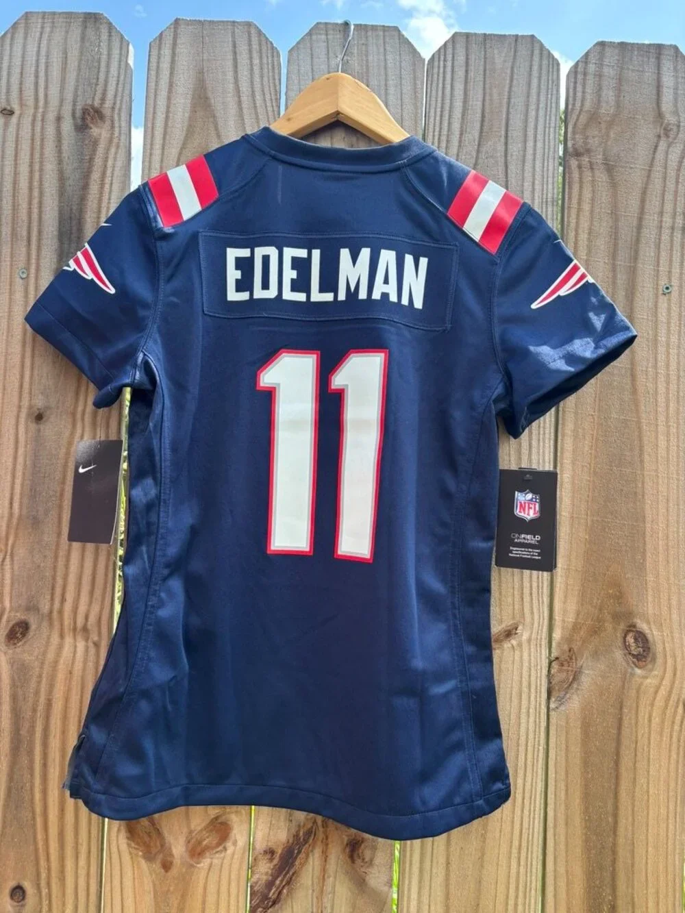 NWT Nike Julian Edelman #11 New England Patriots Women’s Jersey Small NFL